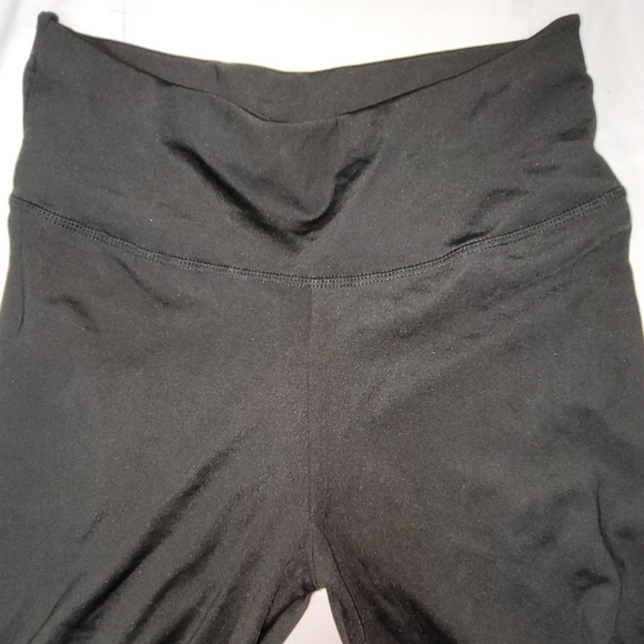 Black Scrunch Butt Full-length Leggings Mid-rise Women's Size Medium - Picture 3 of 9